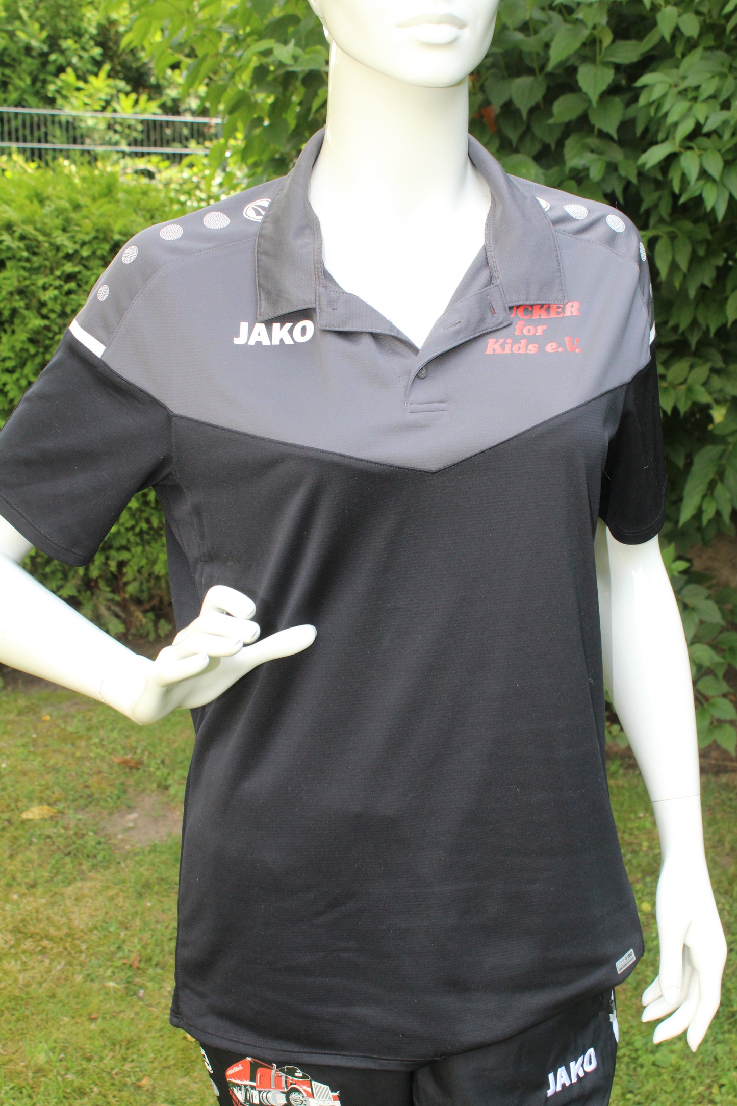Sportsachen vom Verein Jako Kapuzenjacke Champ 2.0